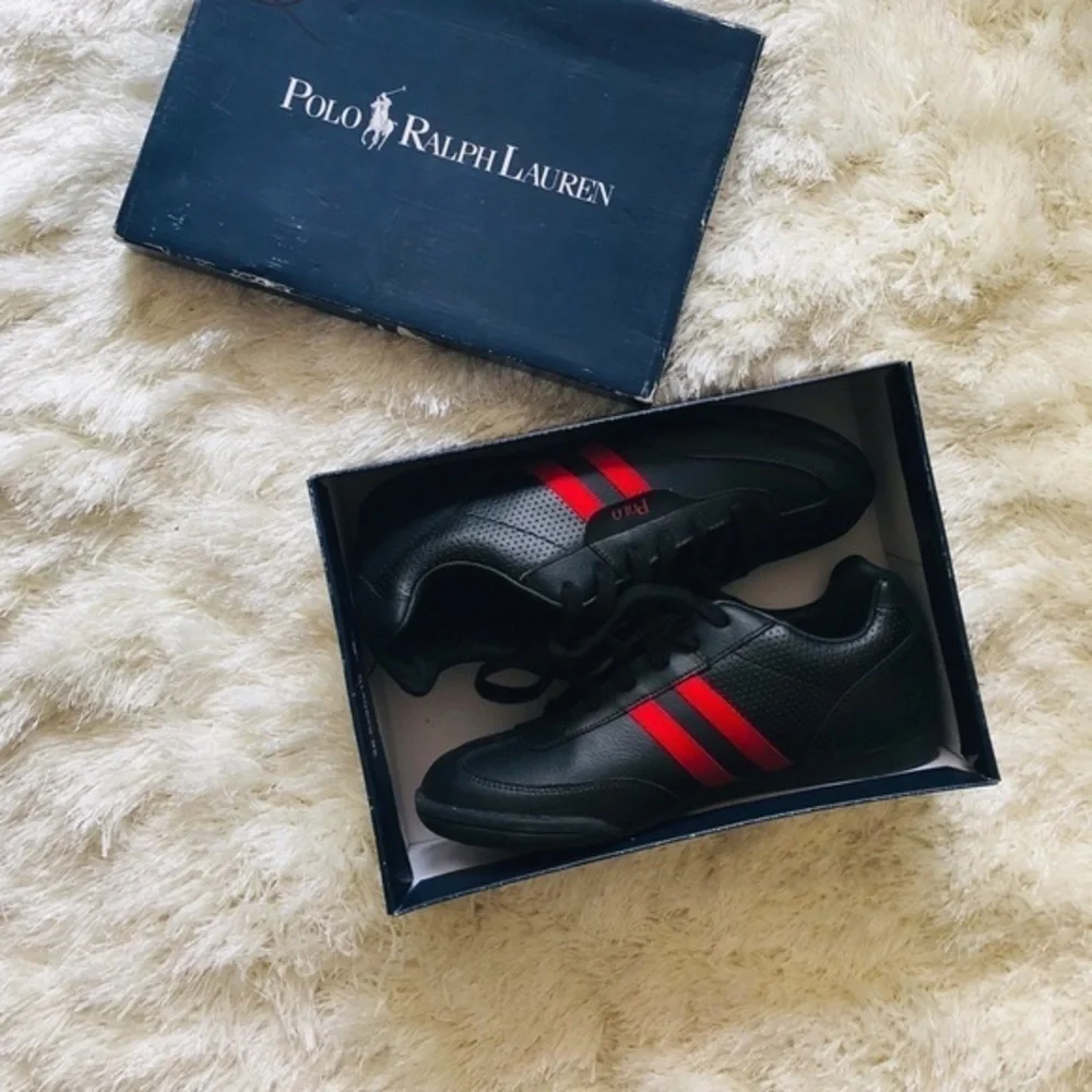 RALPH LAUREN VINTAGE POLO SNEAKERS